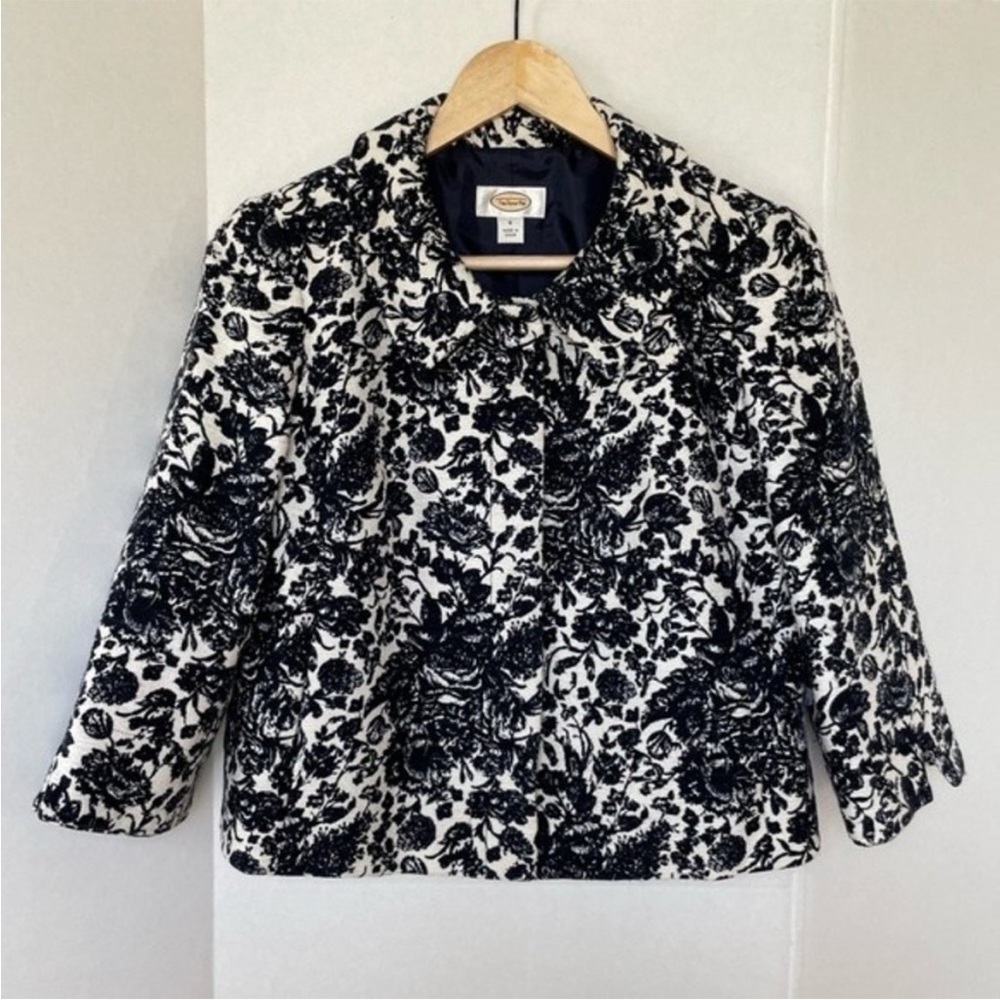 Talbots Floral Jacquard Blazer Jacket Navy Blue White Women’s 6 Short Cropped